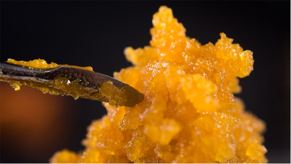 Certified high-quality concentrates sourced safely from an online marijuana dispensary platform.